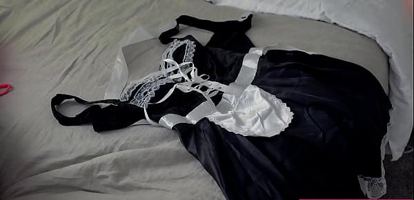 trendsTeen stepsister Jane Rogers pretended to be the maid and bro fucked her